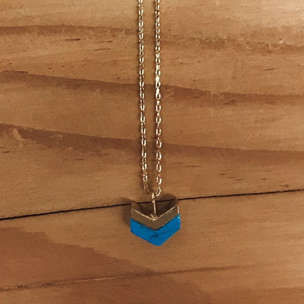 Teal Stone Arrow Necklace- Style On The Spot